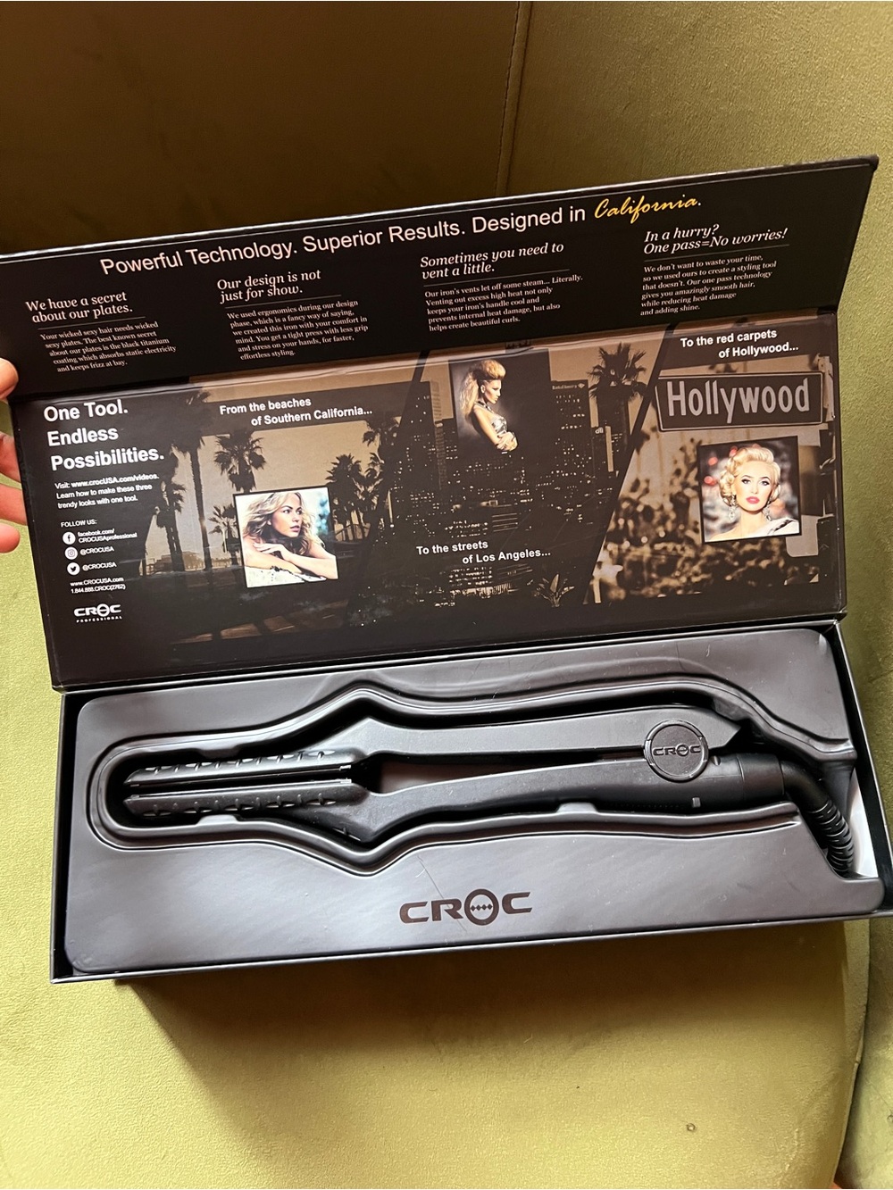 CROC Black Hair Straightener in Original Box
